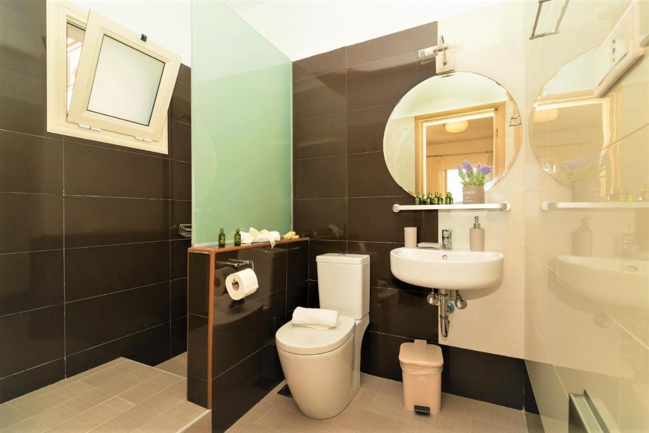 Vereniki Apartments Finikounta Dış mekan fotoğraf